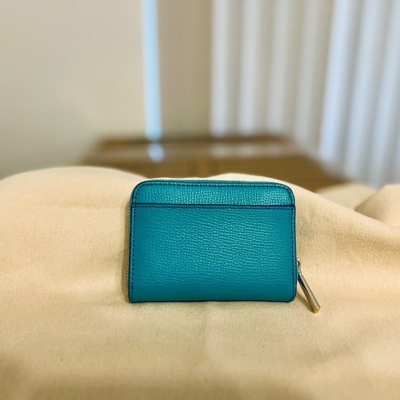 Kate Spade Stone Blue Wallet EUC - Picture 2 of 3